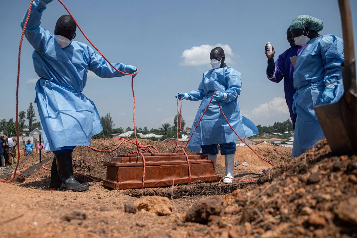 Ebola se espalha para sexta província e agrava emergência na República Democrática do Congo