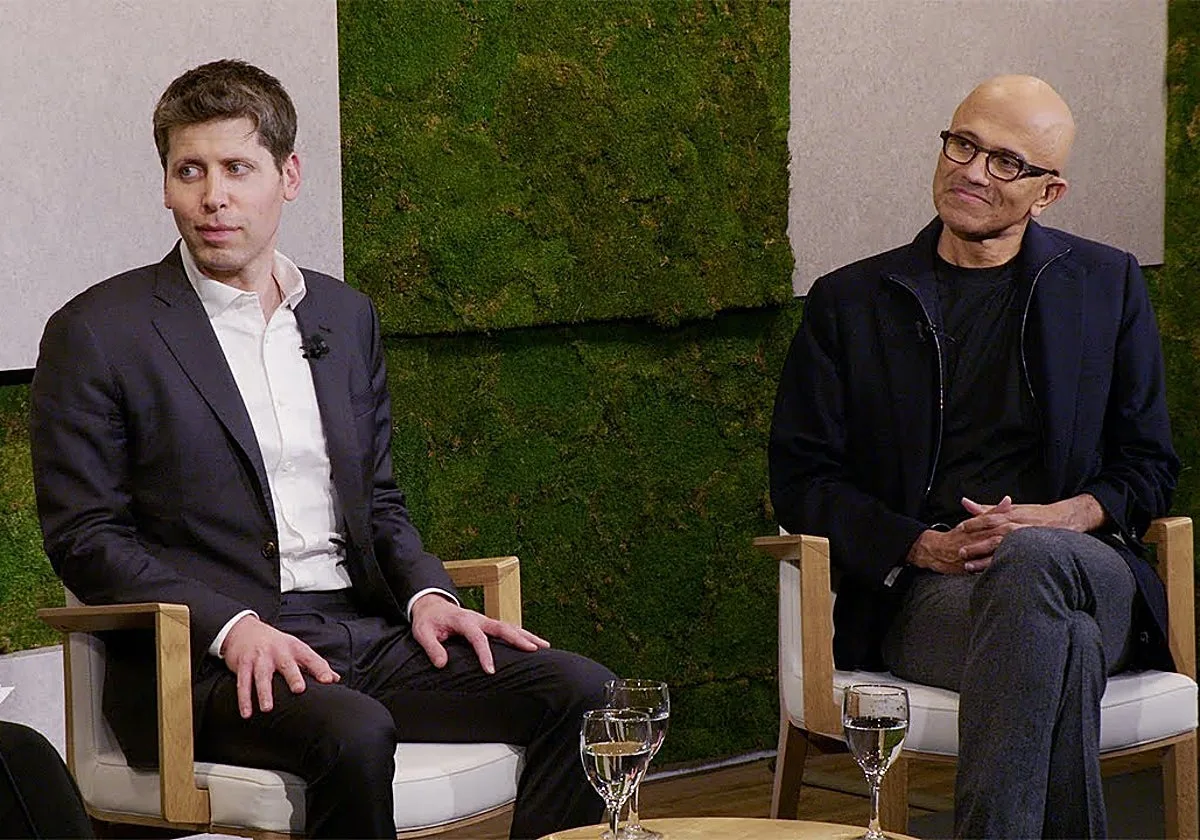 Documentos desclasificados señalan a Microsoft y OpenAI y revelan cómo la IA destruye en secreto a los medios de comunicación