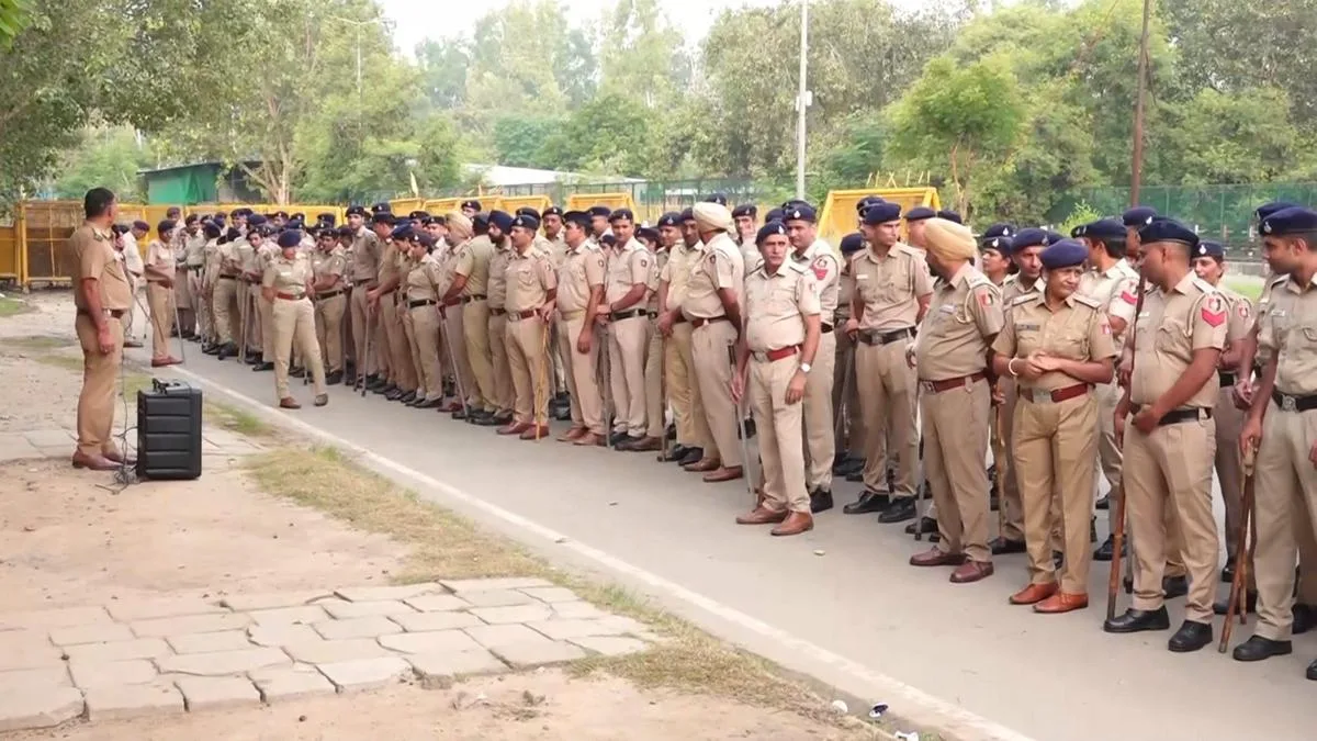 Tight security at Chandigarh-Mohali border points as Qaumi Insaf Morcha's Punjab Bandh kicks in