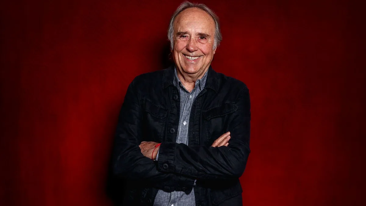 Joan Manuel Serrat habla por primera vez como bisabuelo y revela que aún no ha conocido a sus bisnietas: "Me toca"