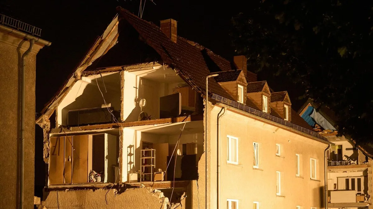 Unwetter über Deutschland: Umstürzender Baum erschlägt Frau – Tornado in Brandenburg