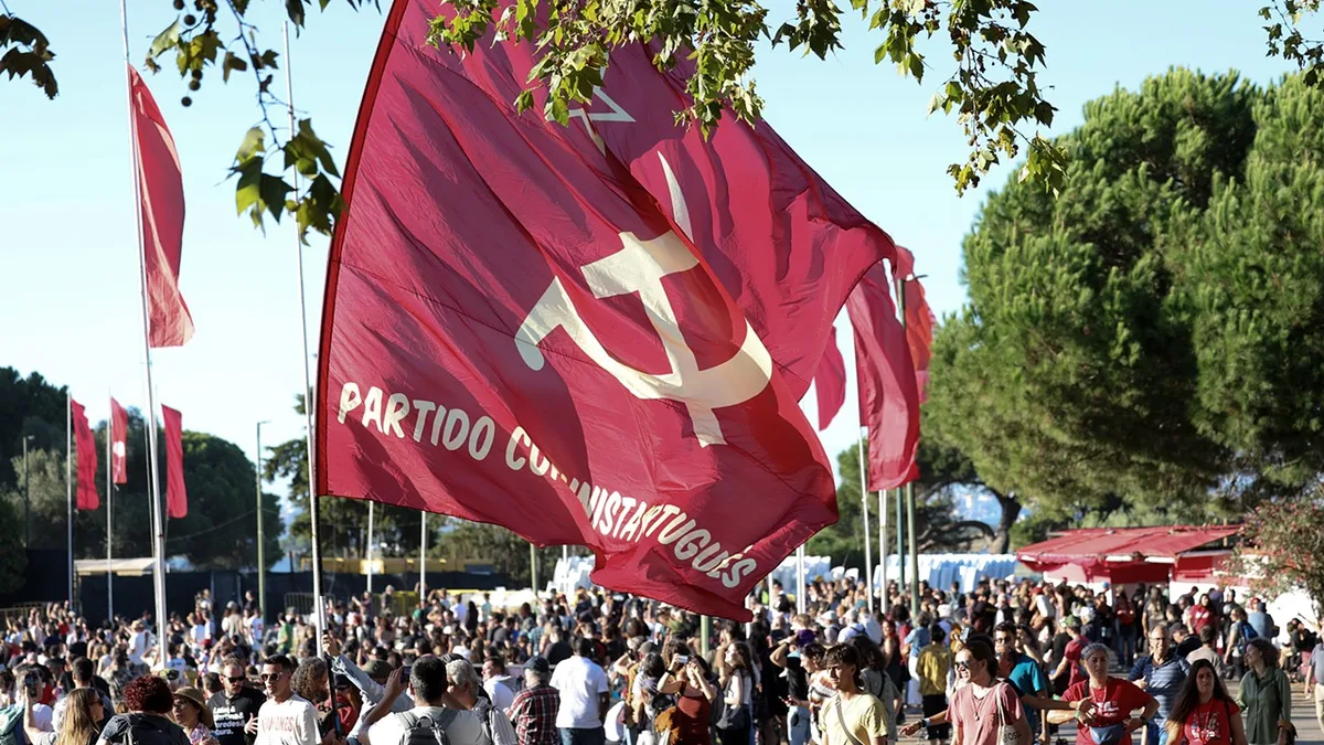 Financiamento e promoção de terroristas. IL quer investigação a convite do PCP à Frente de Libertação da Palestina