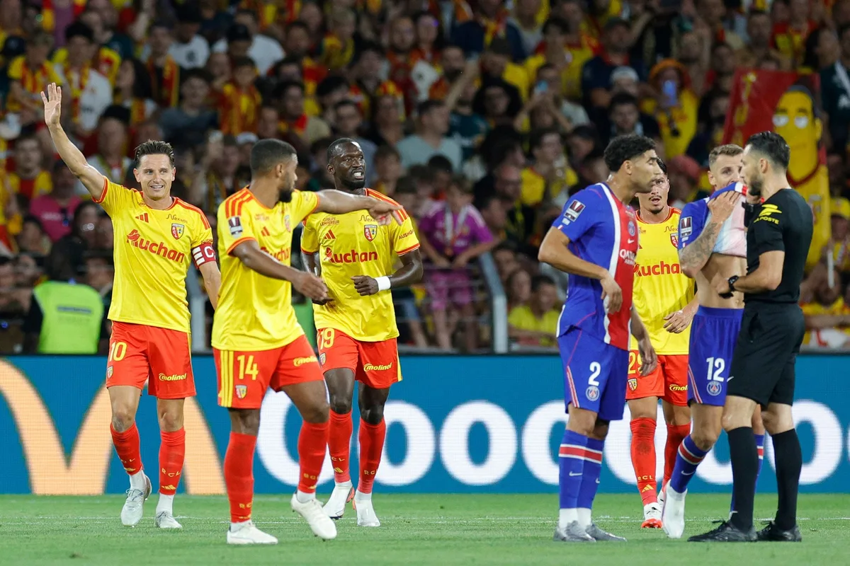 ¡El Lens destrona al PSG!