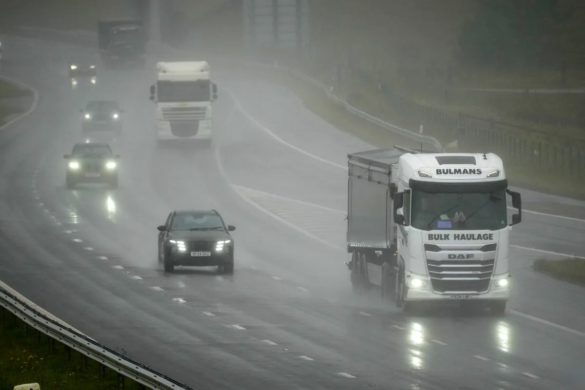 Police launch probe after several vehicles seen driving in wrong direction on M6