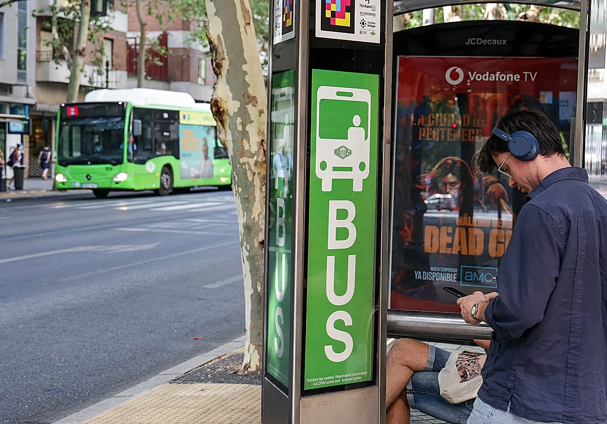 Aucorsa bate su récord histórico de viajeros en un mes de agosto con 1,3 millones de transportes realizados