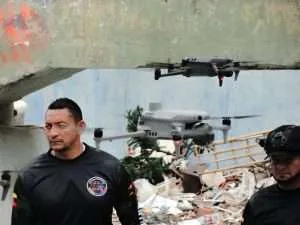 Sistema de drones apoya con la búsqueda de víctimas en La Guaira