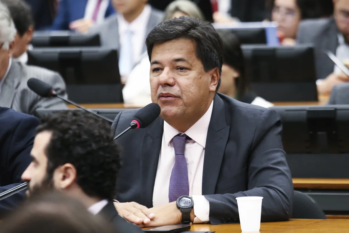 Com apoio de Flávio, Mendonça Filho desponta com força na disputa ao Senado por PE