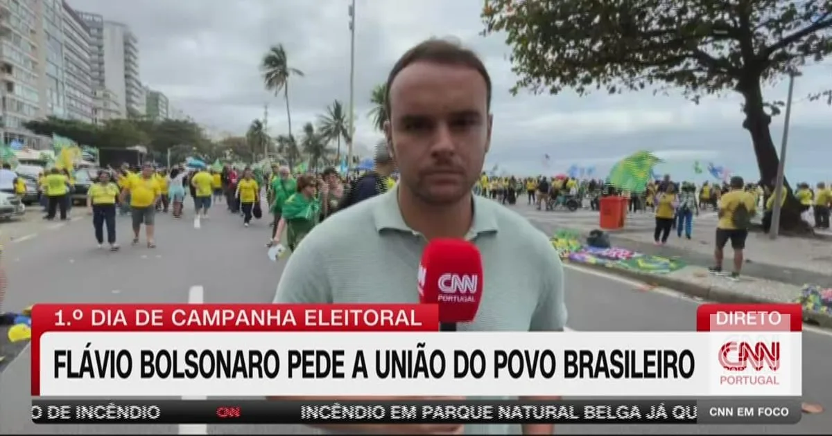 Flávio Bolsonaro apela ao voto das mulheres e pede a união do povo brasileiro