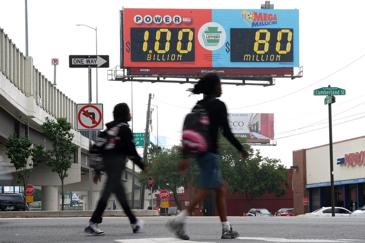 美 파워볼 1조4800억원 잭팟 터졌다…당첨 확률 2억9220만분의 1
