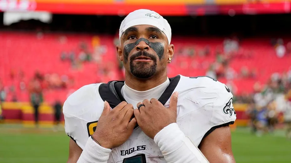 Eagles will bring back Jalen Hurts this season under one condition amid blood clot issue: report