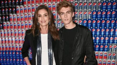 Cindy Crawford se pronuncia pela primeira vez sobre a morte do filho, Presley Gerber: ‘Te amaremos para sempre’