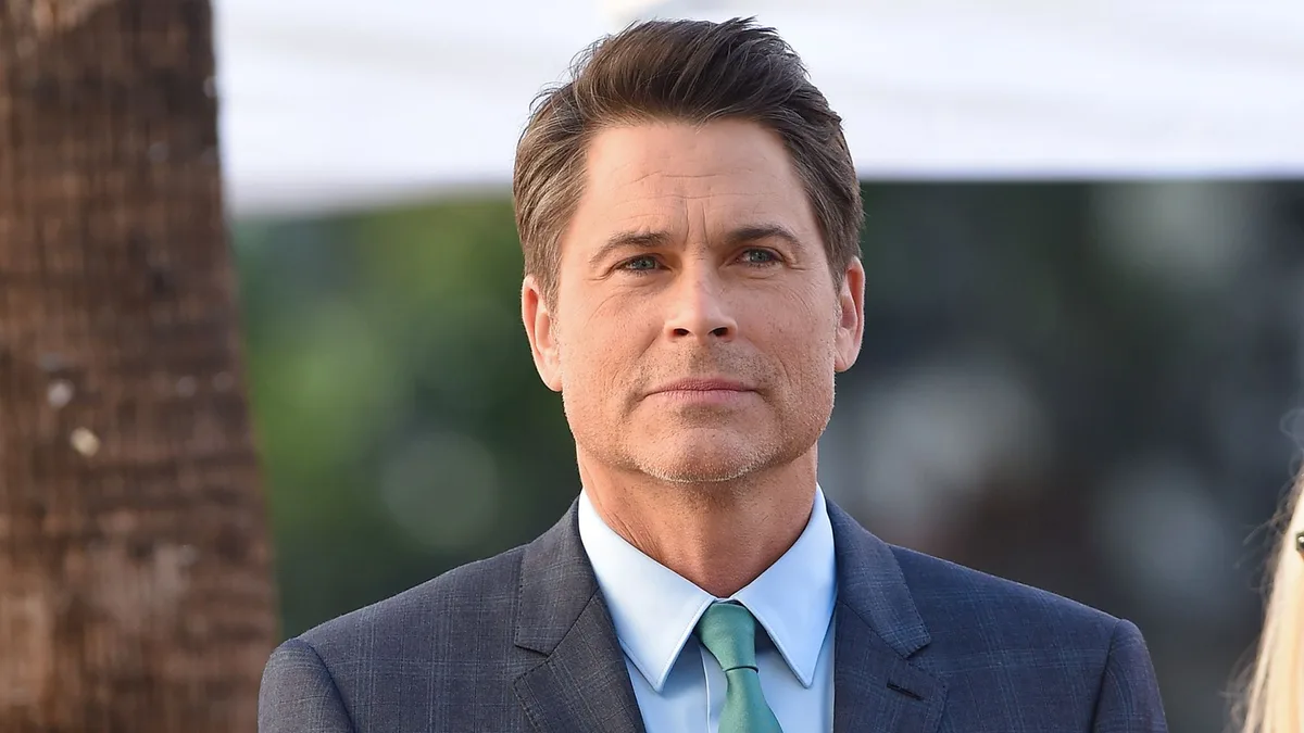 La emotiva boda del hijo de Rob Lowe, una cumbre de estrellas de Hollywood marcada por el luto familiar más doloroso