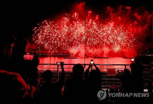 서울불꽃축제·안동탈춤페스티벌 등 50개 축제 인파관리 나선다
