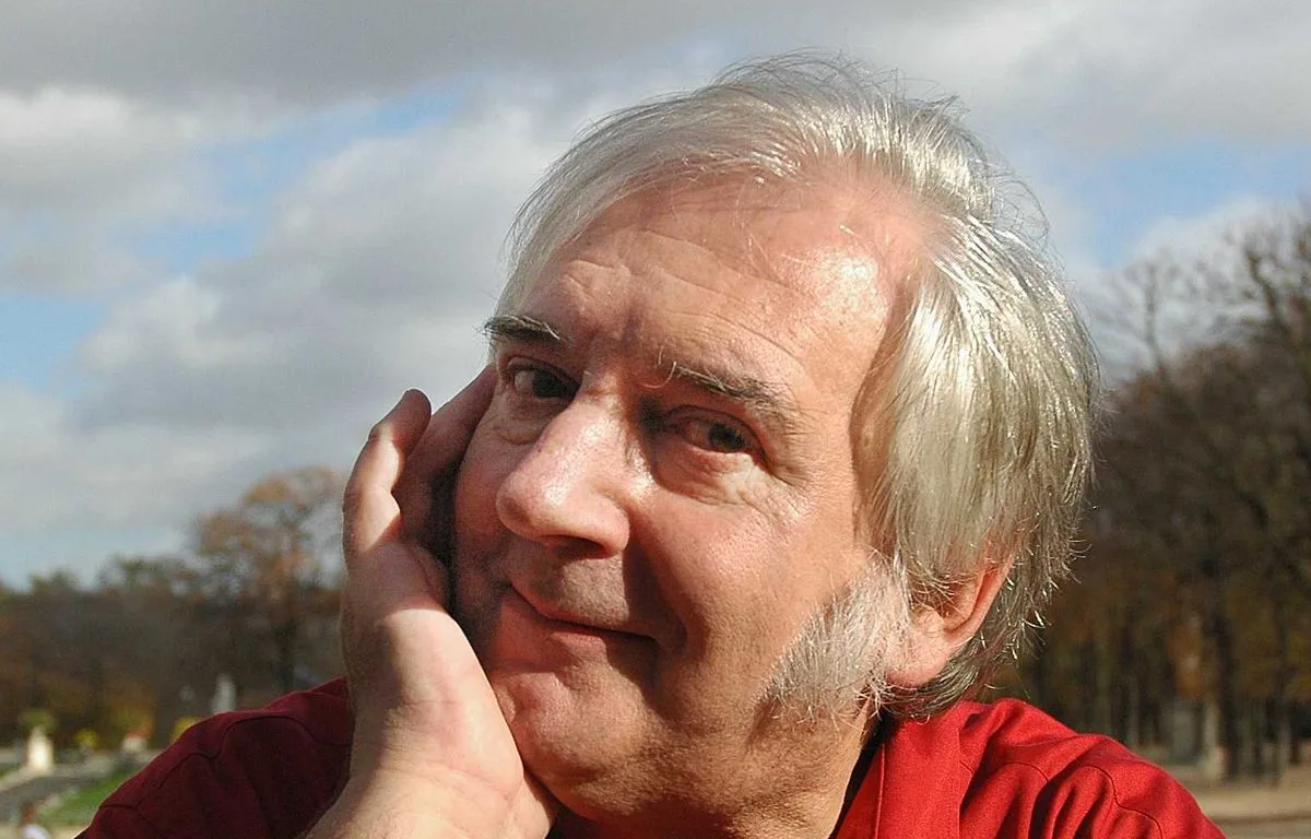 Il avait entartré Bille Gates et Nicolas Sarkozy, l'humoriste Noël Godin est mort à 80 ans
