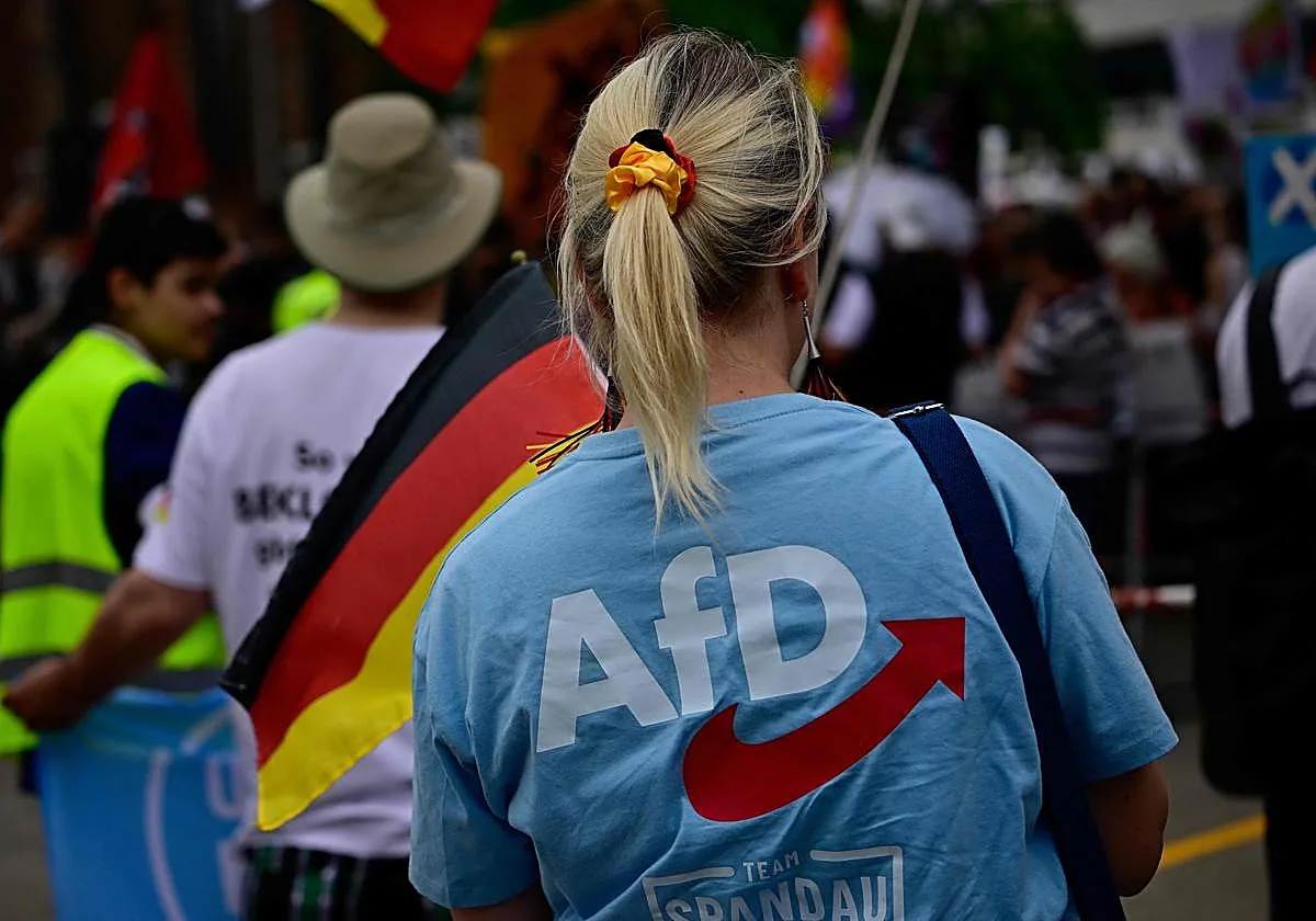 El ministro de Defensa de Merz propone ilegalizar la AfD, que lidera todas las encuestas