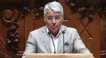 Ministério Publico indicia deputado do JPP Filipe Sousa por suspeita de recebimento indevido de vantagem
