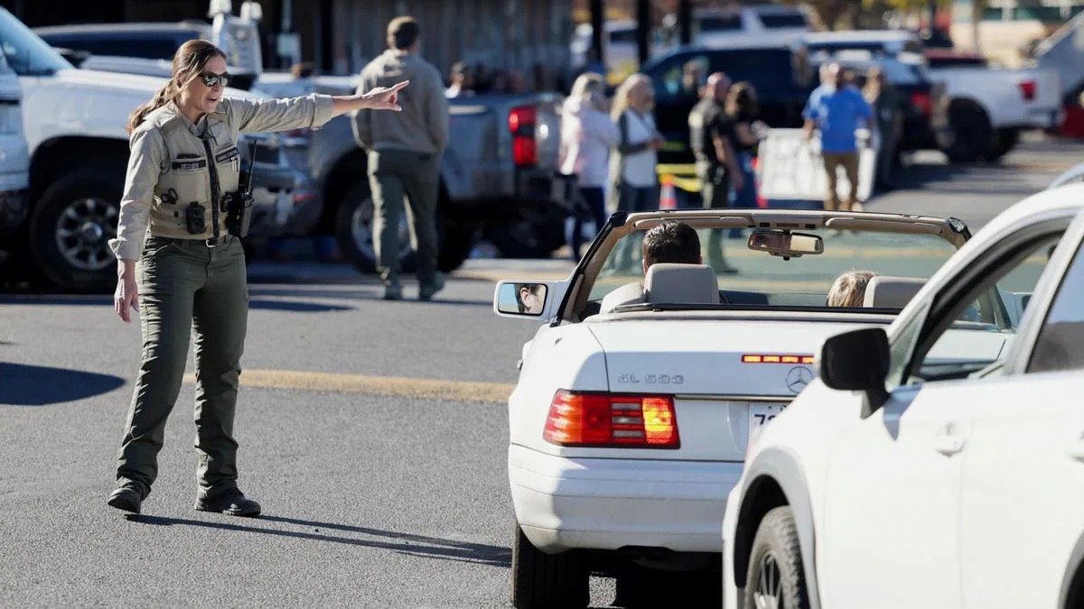 Shooting at elementary school in Oregon leaves several hospitalised, shooter dead