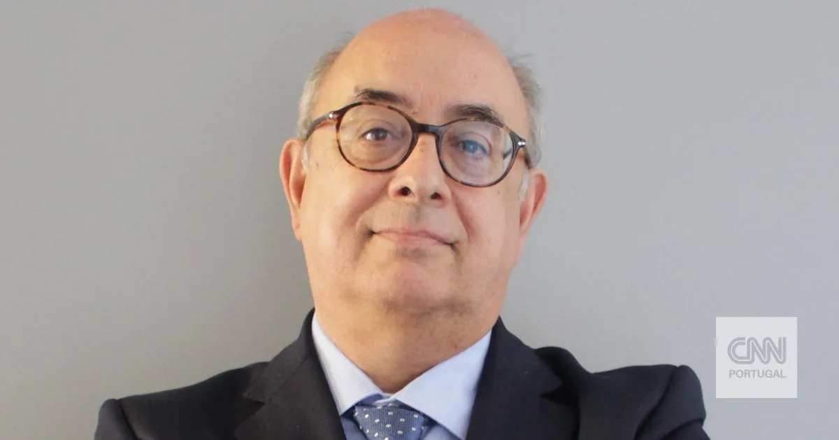 "Bessent tem sempre escolhido a forma de se expressar mais agressiva"