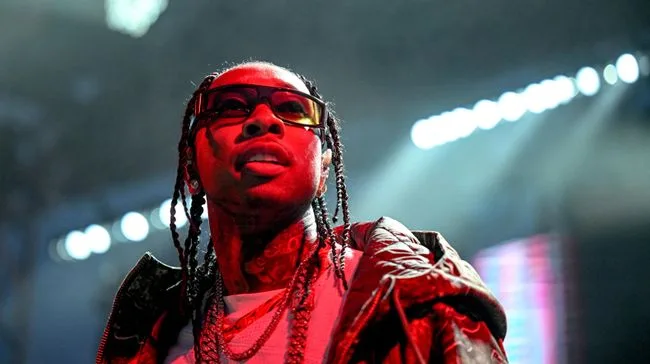 Концерты американского рэпера Tyga в Екатеринбурге и Москве перенесли