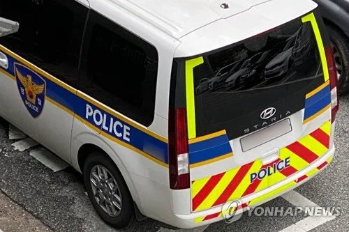 김포 구래동 횡단보도 건너다 차량에 깔린 50대 중태