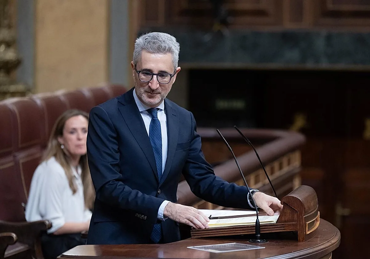 Hacienda admite que puede tener que pagar 1.200 millones a las CC.AA. por las rebajas de IVA a luz, gas y alimentos