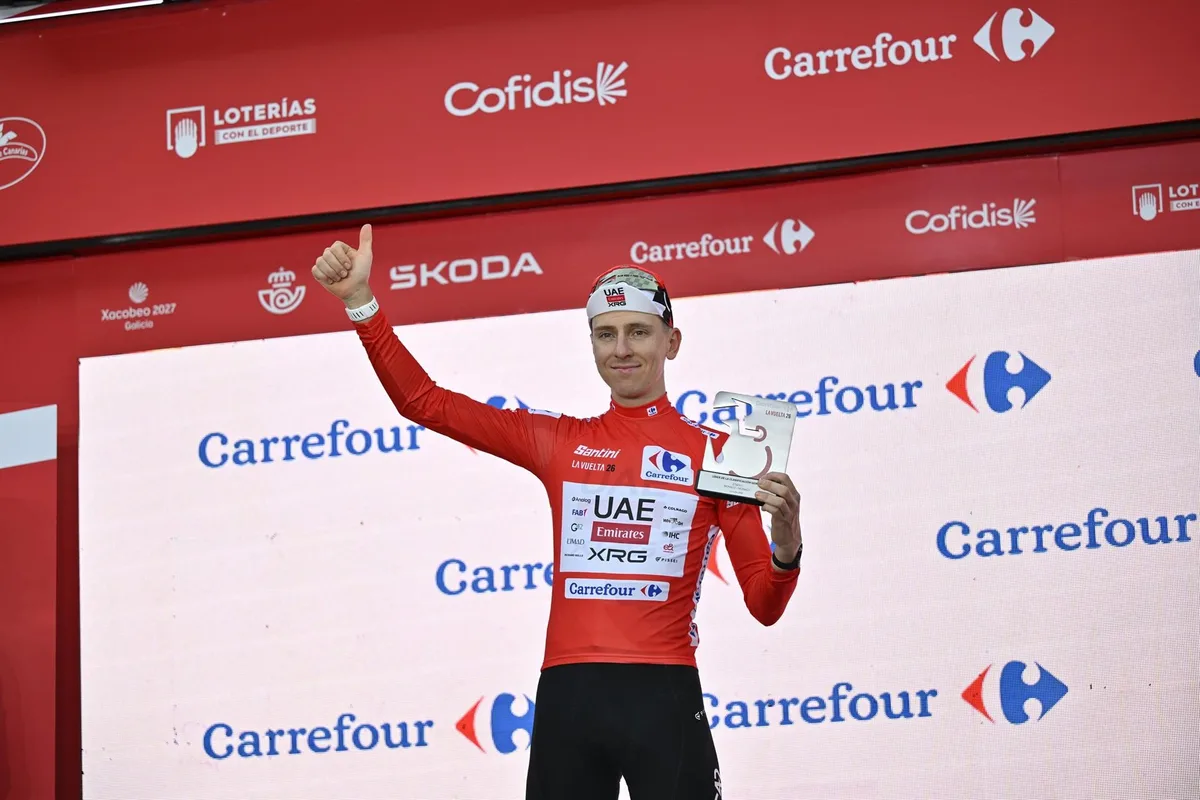 Pogacar da el primer golpe a La Vuelta en Andorra