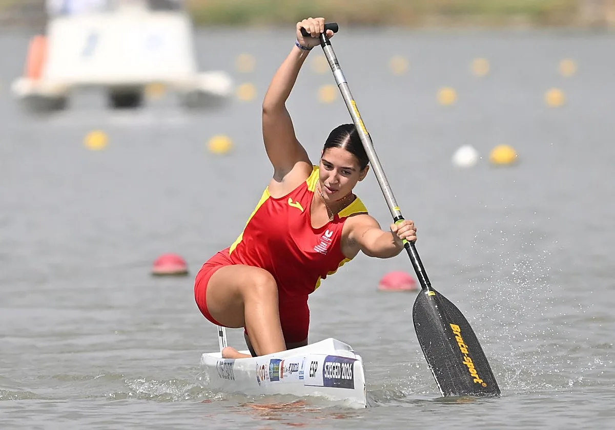 Triple podio para Candelaria Delgado, del Club Náutico Sevilla, en el Mundial universitario de piragüismo