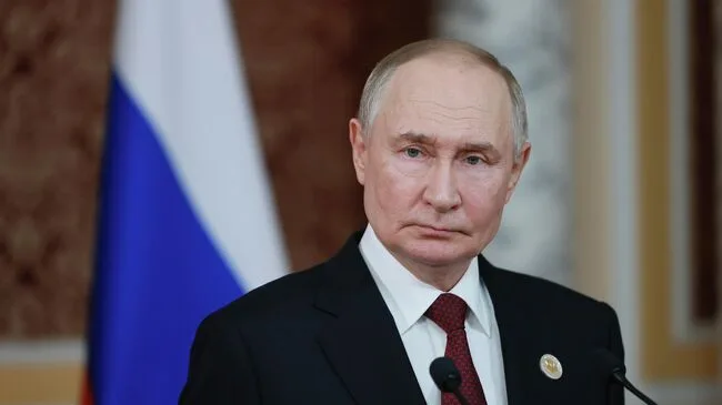 Путин посетил автокластер в Нижнем Новгороде, где собирают автомобили Volga
