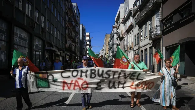 Protestos no Porto contra preço dos combustíveis pede medidas ao Governo