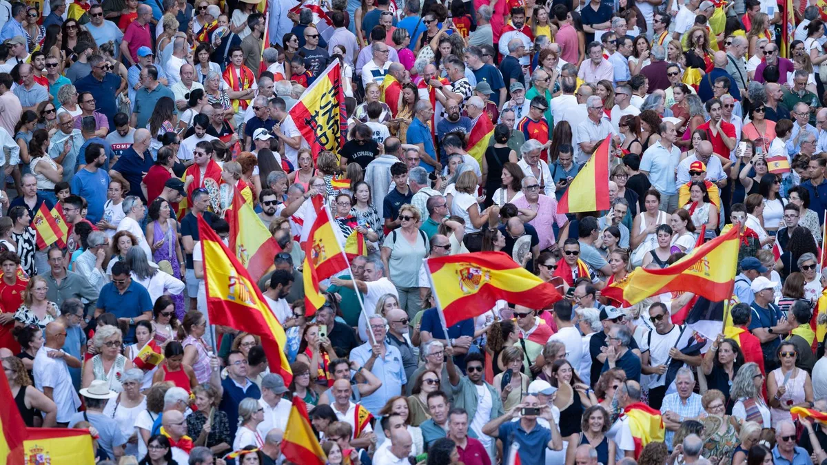 Ceuta es un clamor contra el Gobierno: "¡Esta fuerza es imparable"