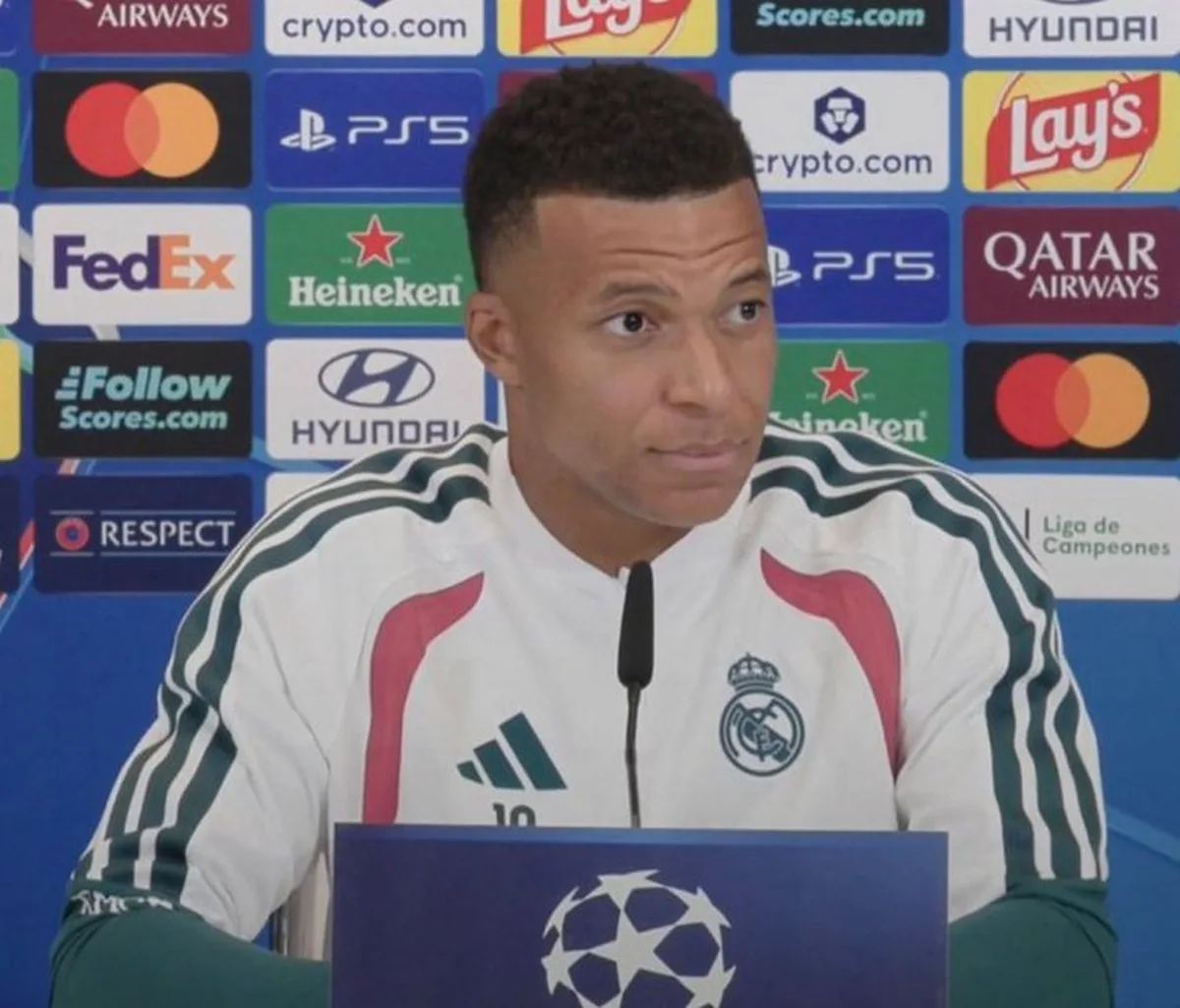 Mbappé: “Yo hago muchas cosas que otros no hacen...”