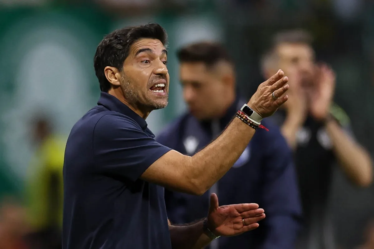 Abel Ferreira admite momento ruim do Palmeiras após derrota para o Flu