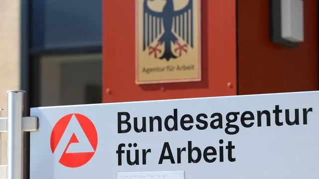 Arbeitslosigkeit: Arbeitslosigkeit in Sachsen steigt weiter an