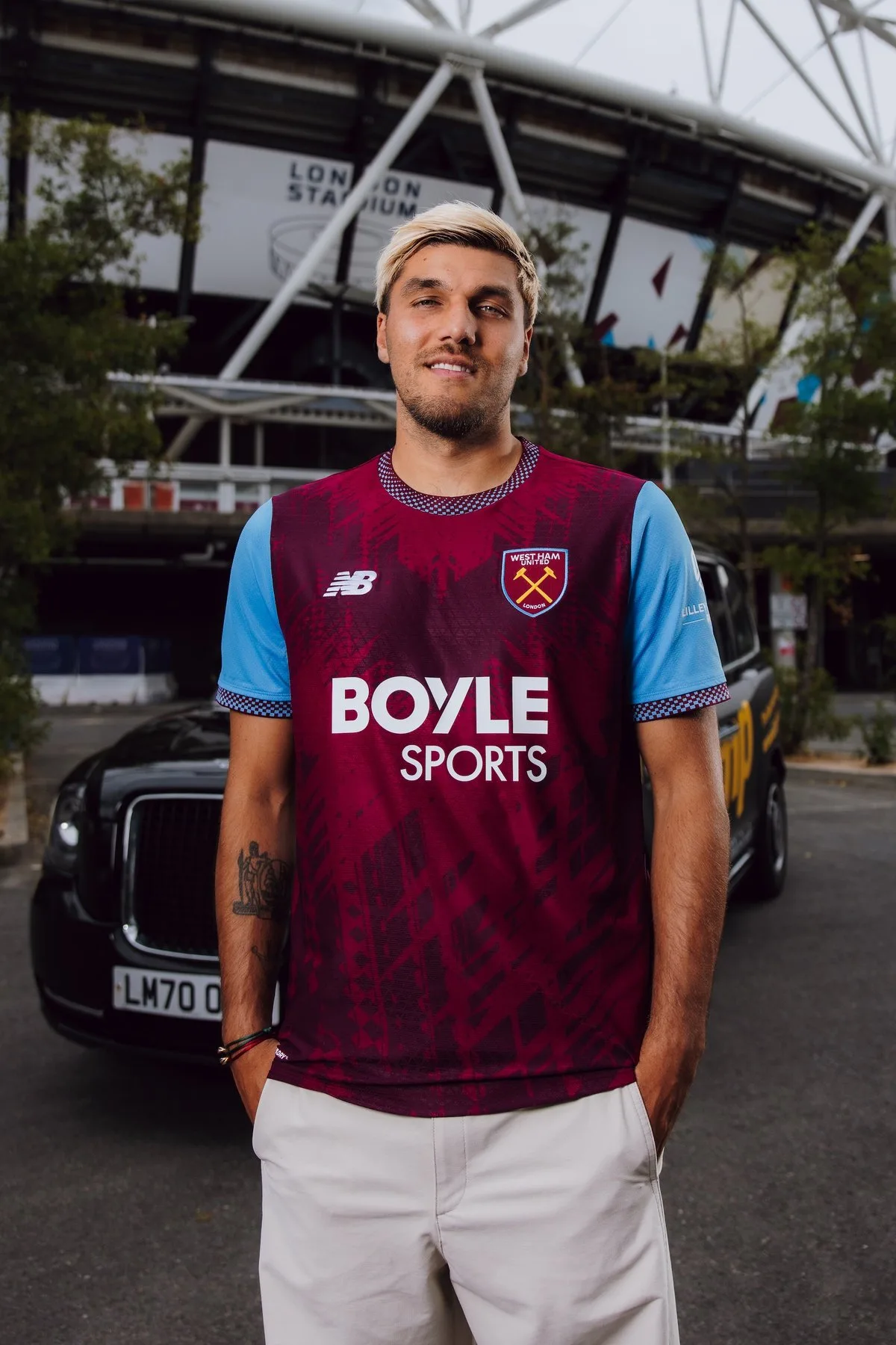West Ham announce new No9 as striker signing confirmed