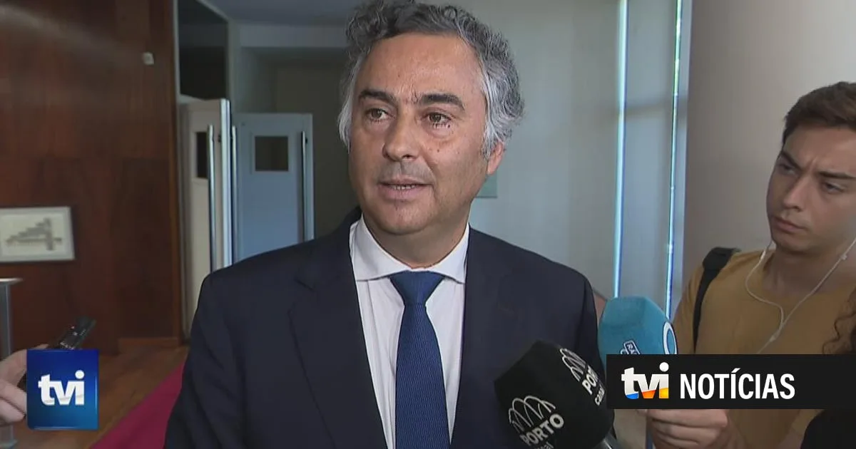 Ministério Público abre inquérito à classificação eletrónica dos exames nacionais