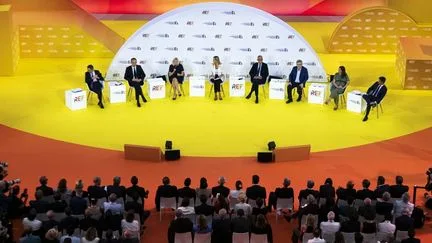 Dette publique, retraites, réindustrialisation… Ce qu'il faut retenir du premier débat des principaux candidats à la présidentielle, organisé par le Medef