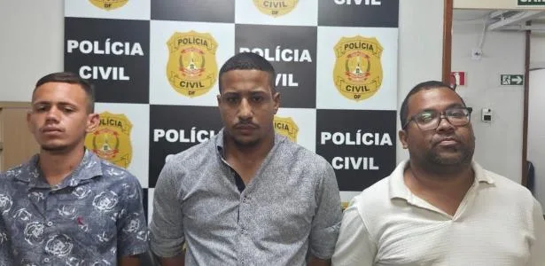 Trio suspeito de 'abençoar' cartões em ritual e furtar idosos é preso no DF