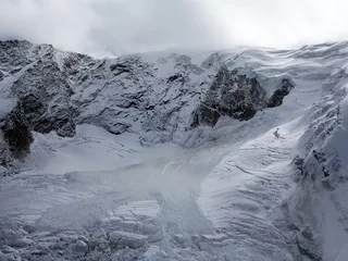 Les corps de deux alpinistes belges disparus il y a 34 ans retrouvés en Suisse