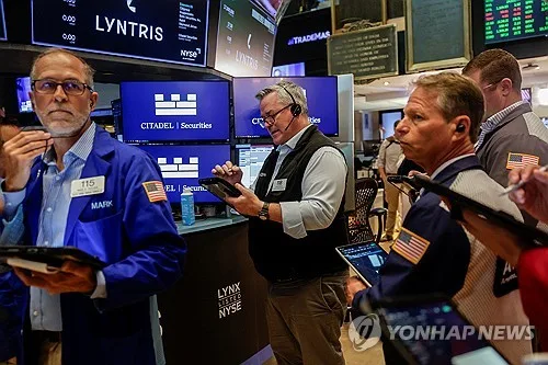 뉴욕증시, 美 국채금리 하락에 소폭 상승…다우 0.2%↑