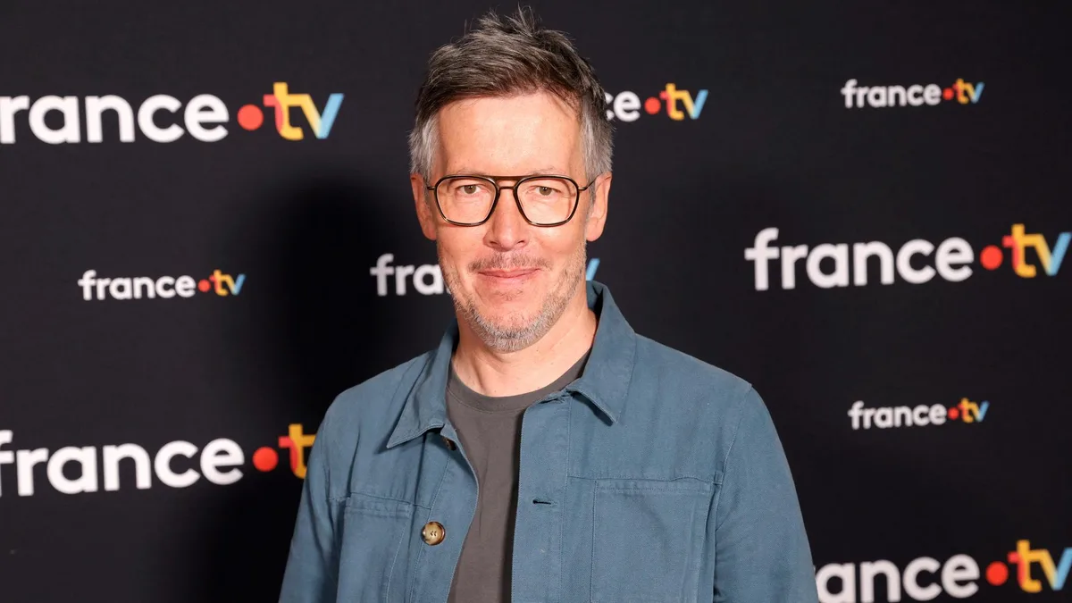 Jean-Luc Lemoine en remet une couche sur la production de « Samedi d’en rire » et Bernard Montiel