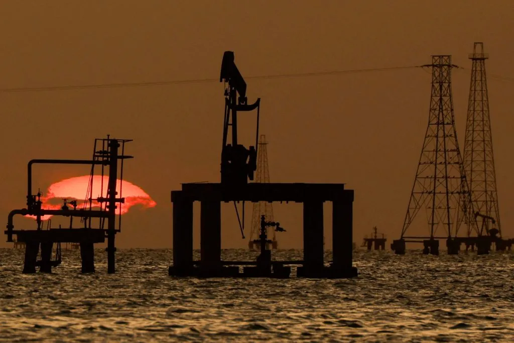 What we know about Trump's deal giving U.S. access to vast oil reserves in Venezuela