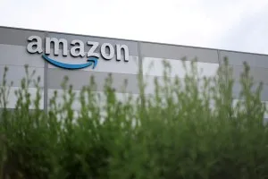 FTC acusa Amazon de inflar preços de anúncios e cobra indenização bilionária nos EUA