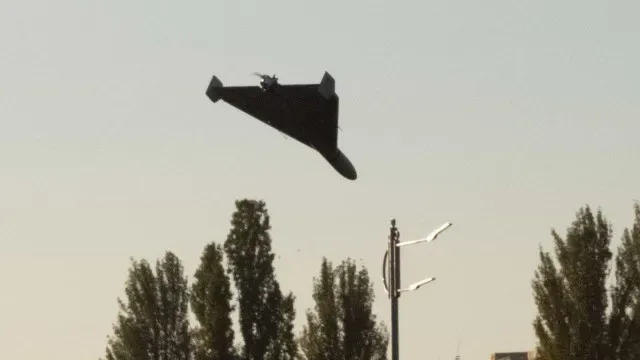 Caça F-16 romeno destrói drone com explosivos atribuído à Rússia