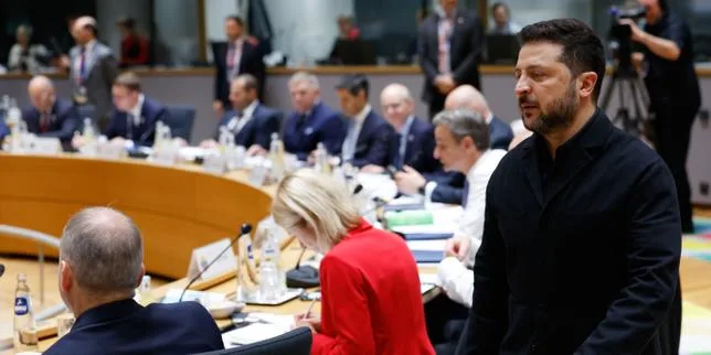 EN DIRECT, guerre en Ukraine : Ursula von der Leyen confirme le trou de 70 milliards d’euros de l’Ukraine en 2027, qui « devra être comblé »