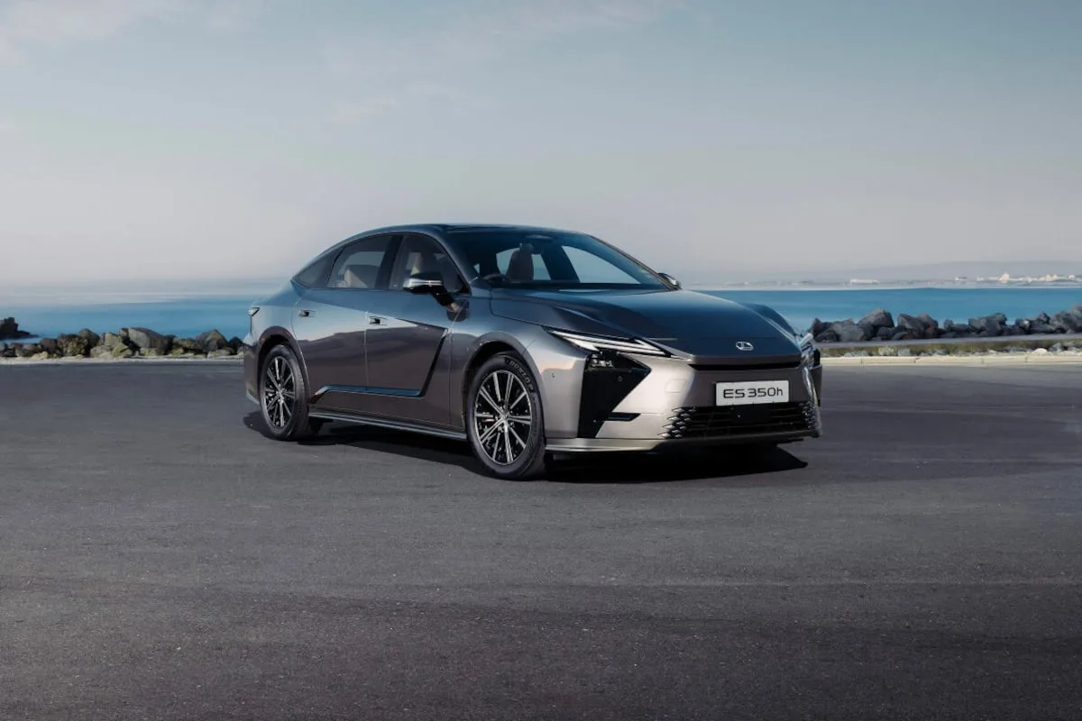 New Lexus ES arrives in SA with hybrid and electric power