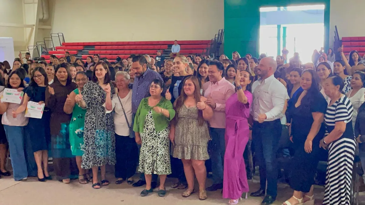 Se gradúan más de 400 alumnas de ‘Mujeres al siguiente nivel’ en Monclova