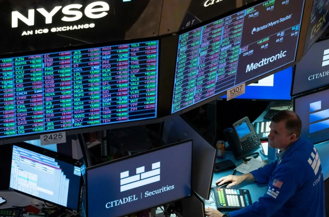 Wall Street abre con ganancias previo al reporte de Nvidia: ¿Cómo opera HOY?