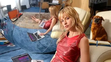 Avec son troisième album "Instinct", Angèle décide de brouiller son image