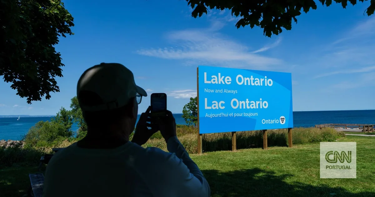 Trump pede à Apple para mudar nome do Lago Ontário para "Lago América" nos seus mapas