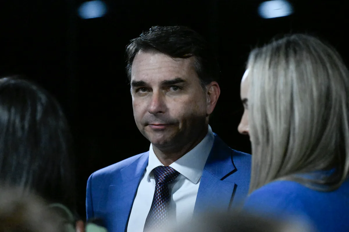 Caso Dark Horse: PF pede a André Mendonça prorrogação do inquérito por 90 dias